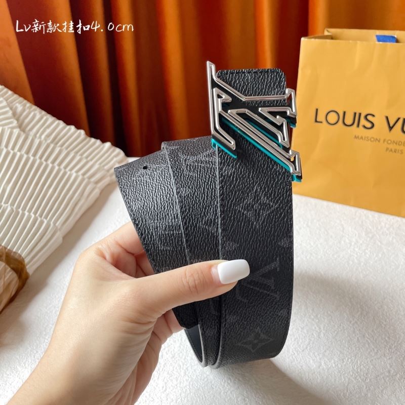 l0vis Vvtt0n belts
